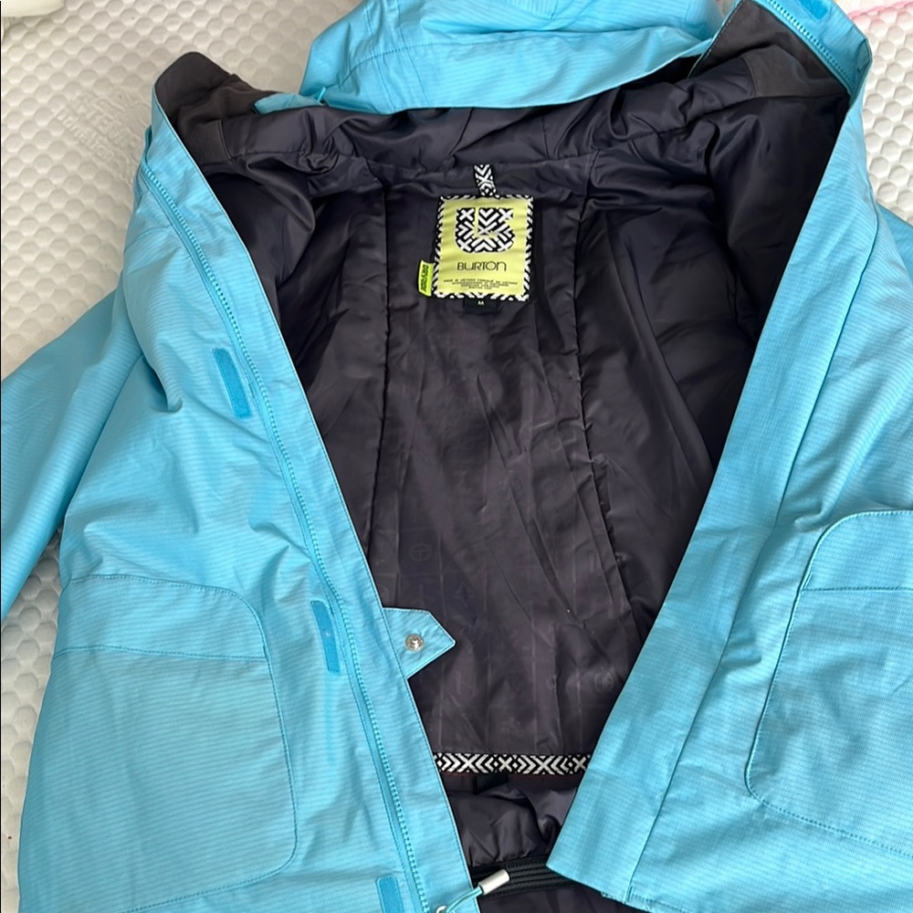 Burton Women's Light Blue Ski Jacket